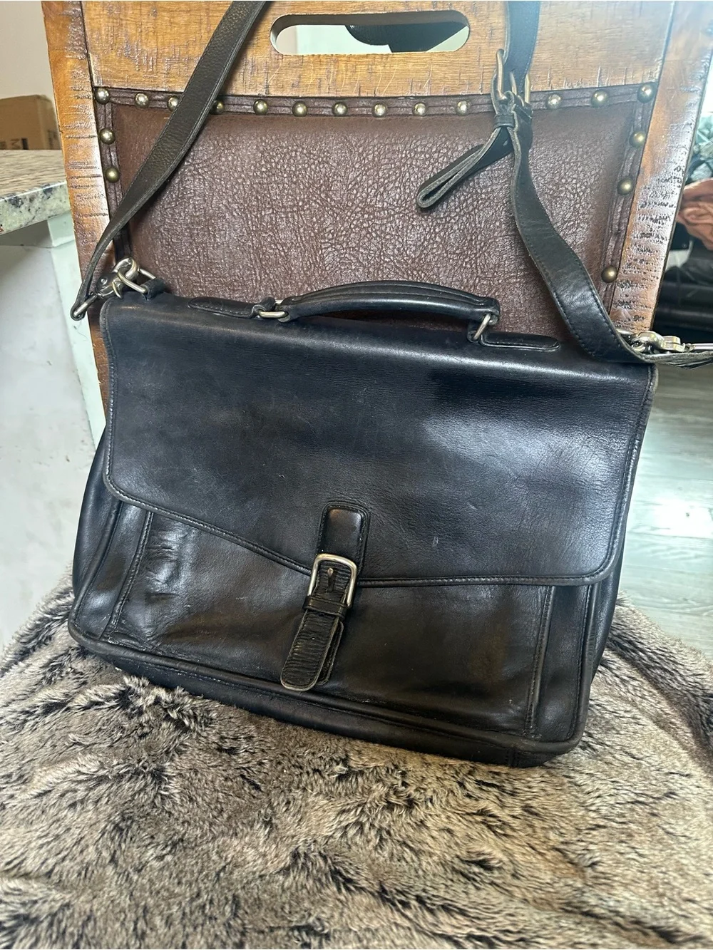 Vintage COACH 5319 Messenger Bag Black Leather Briefcase